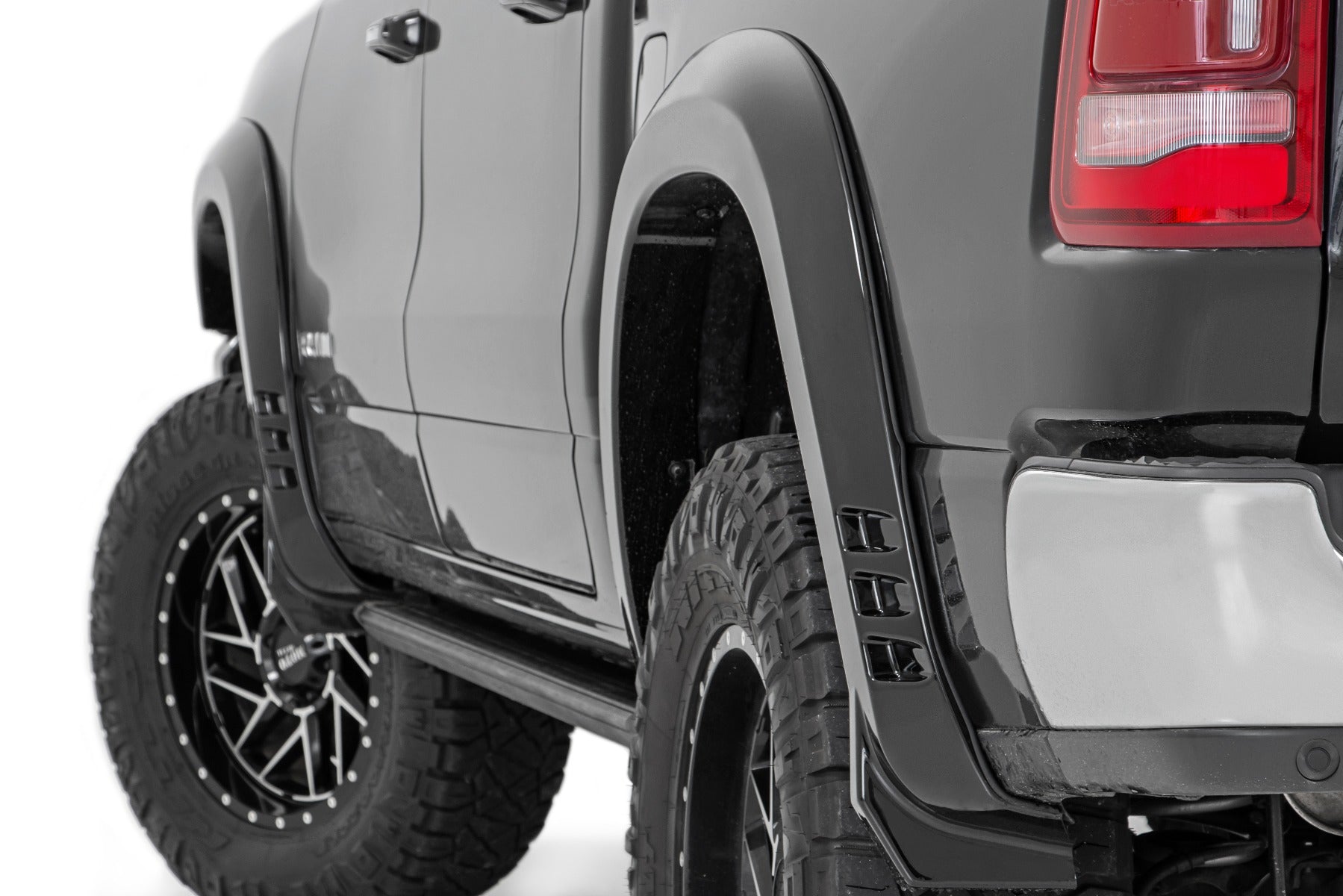 Pocket Fender Flares | PGZ Black Forest Green | Ram 1500 2WD/4WD (2019-2024)