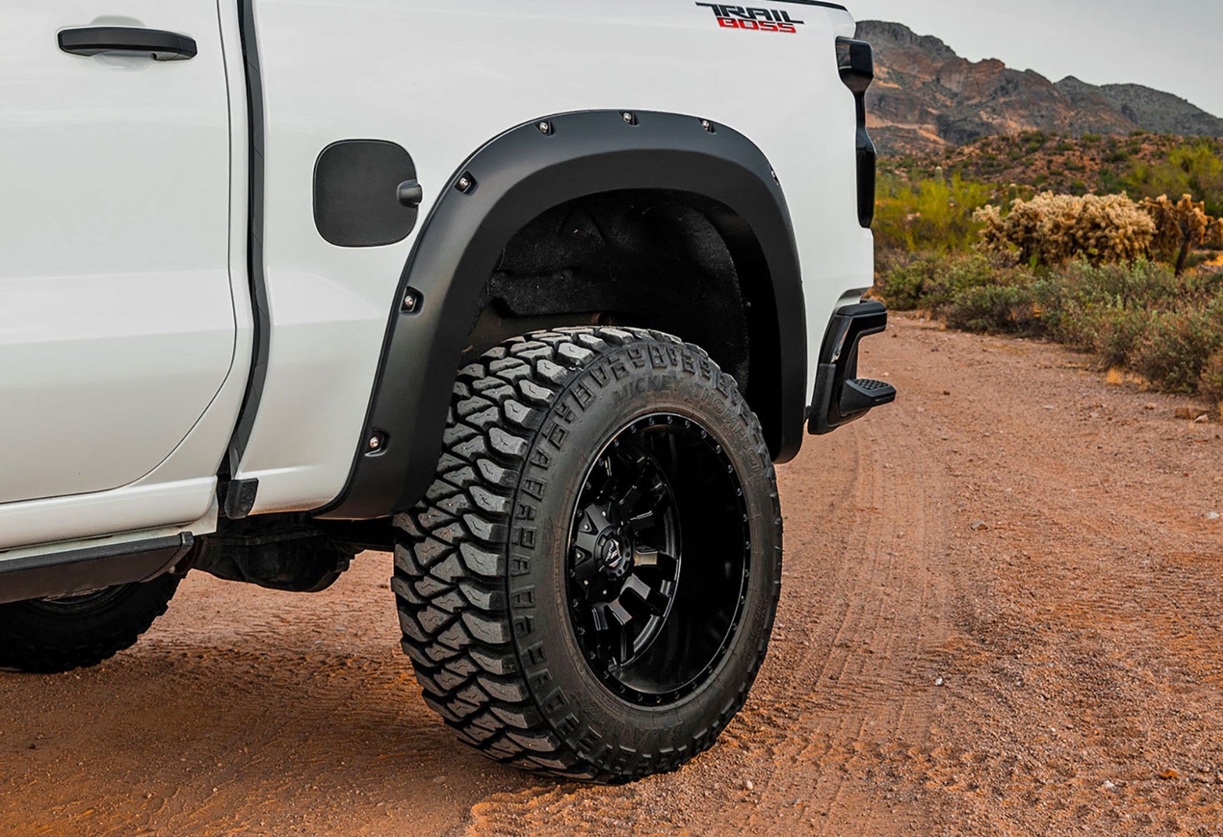 Pocket Fender Flares | G1C Overcast | Chevy Silverado 1500 2WD/4WD (19-21)